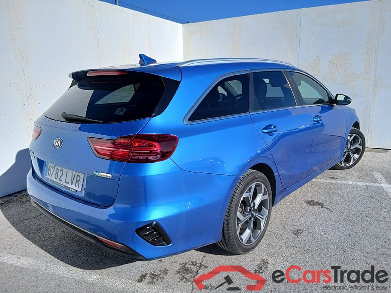 KIA Ceed Tourer / 2021 / 5P / familiar Tourer 1.6 MHEV 100kW Tech DCT #2