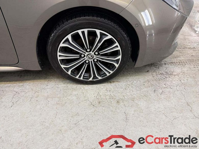 TOYOTA Corolla Touring Sports 1.8 Hybrid Executive #5