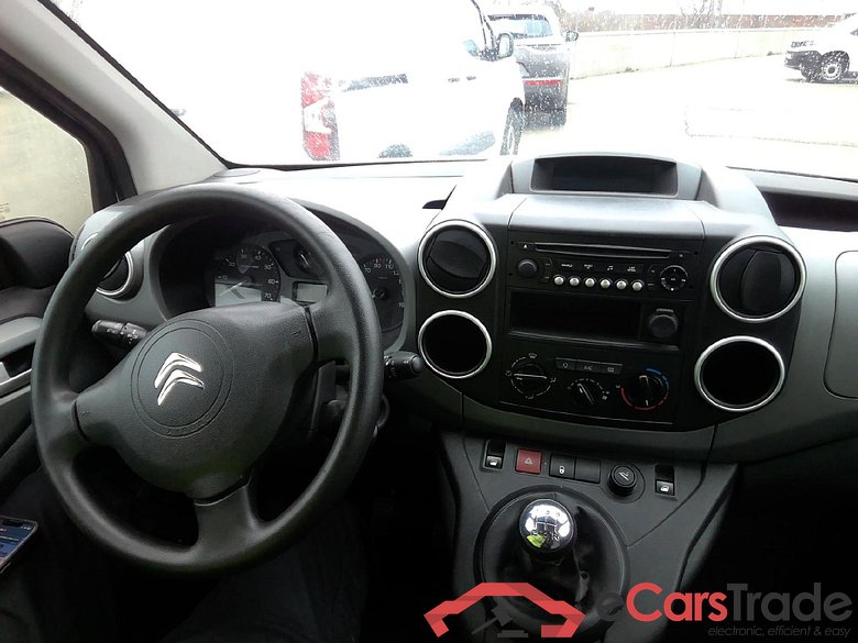 CITROEN Berlingo / 2015 / 4P / combi Multispace LIVE Edit.BlueHDi 74KW (100CV (AC) #3