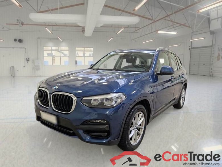 BMW X3 / 2017 / 5P / SUV XDRIVE 30E BUSINESS ADVANTAGE