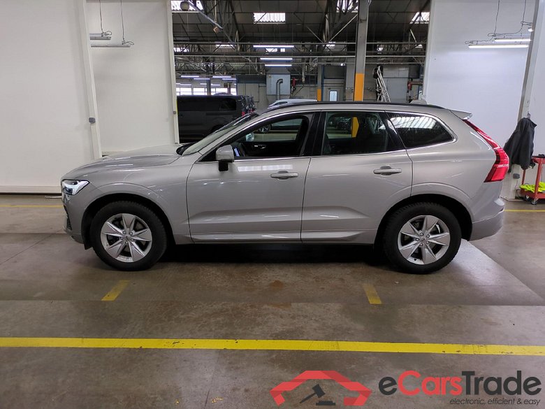 VOLVO XC60 5p SUV B4 AWD 197 Geartro 8 Momentum #2