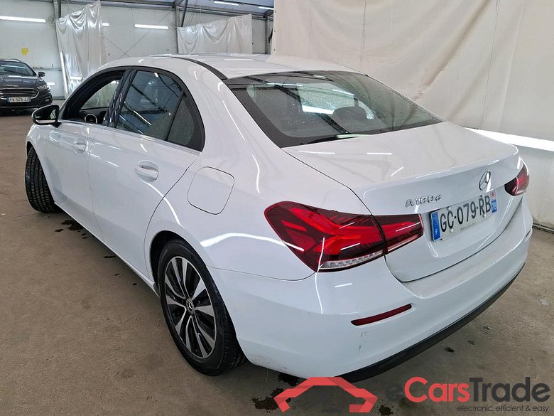 MERCEDES-BENZ Classe A Berline / 2018 / 4P / Berline A 180 d Style Line #2