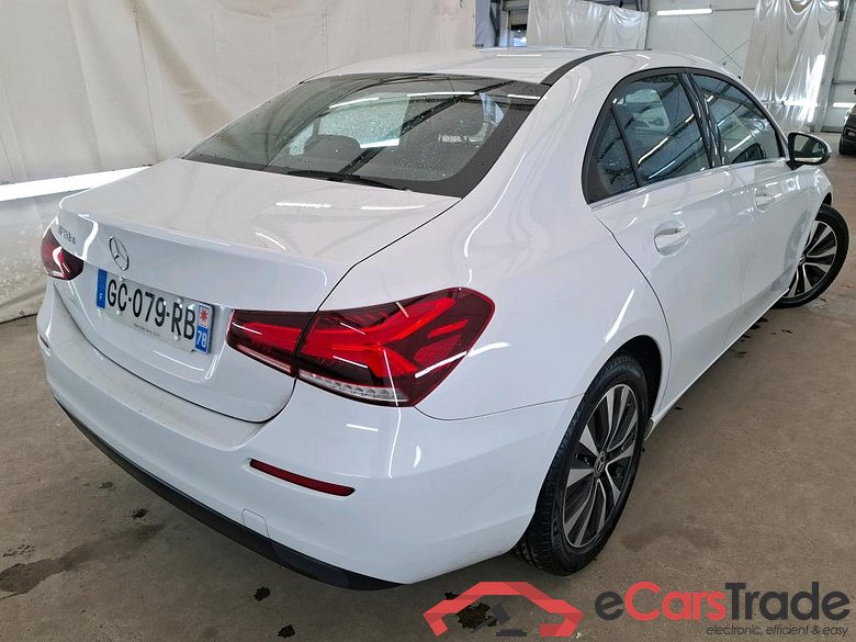 MERCEDES-BENZ Classe A Berline / 2018 / 4P / Berline A 180 d Style Line #3