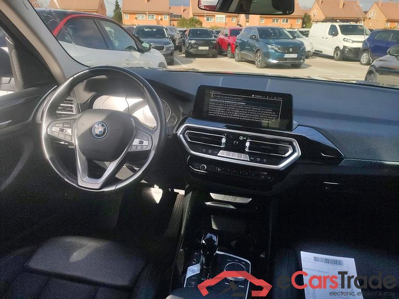 BMW X3 / 2021 / 5P / todoterreno xDrive30e #3