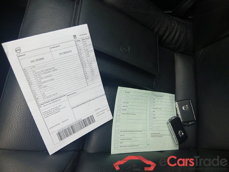 VOLVO XC60 / 2017 / 5P / todoterreno 2.0 D4 AWD Inscription Auto #5