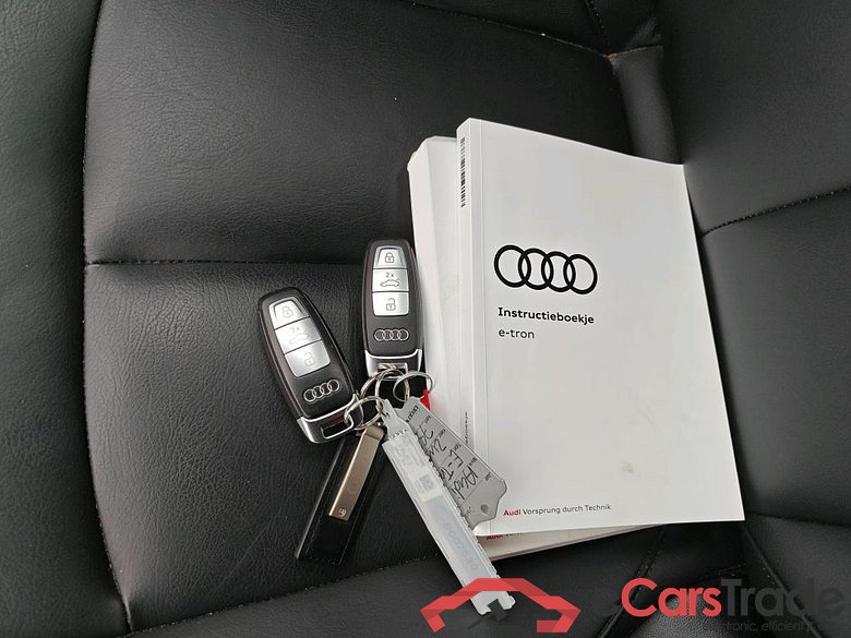 AUDI e-tron 300 kW #6