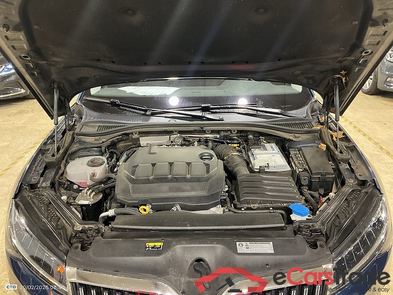 SKODA SUPERB COMBI DIESEL - 2019 2.0 CR TDi Style #6