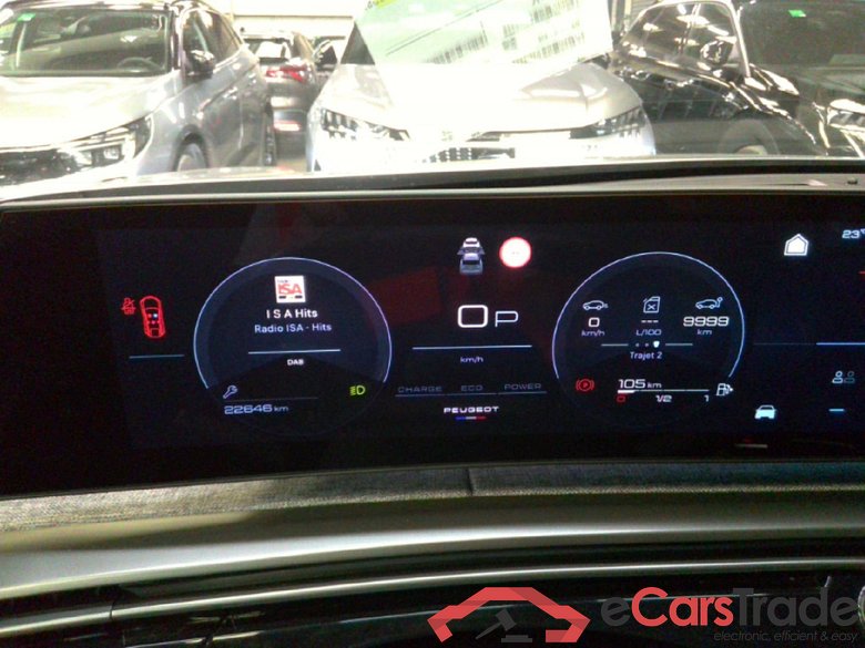 Peugeot 3008 Allure Hybrid 136 e-DCS6 (1.2L 1199cc mild-hybrid gasoline) #4