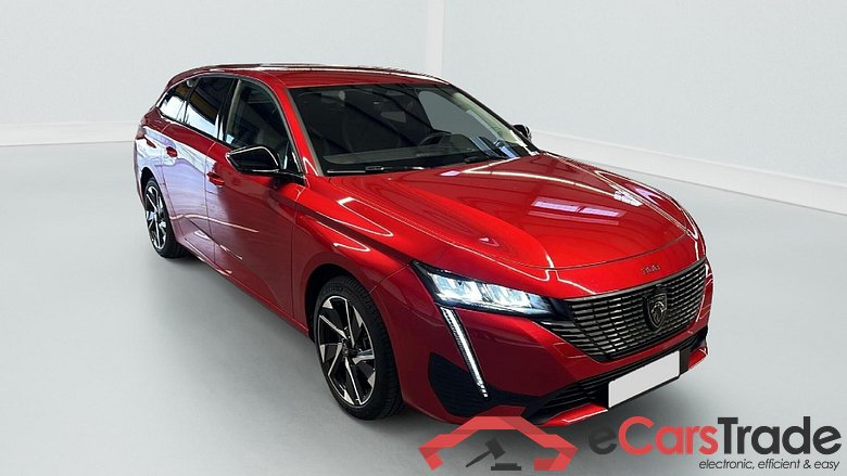 Peugeot 308 SW Hybrid 145 e-DCS6 Allure #1