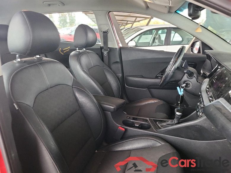 KIA Niro / 2019 / 5P / crossover 1.6 GDi HEV 104kW (141CV) Drive #6