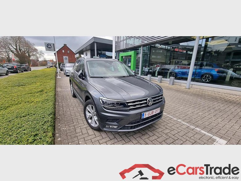 VOLKSWAGEN Tiguan Tiguan Highline 4MOTION 1,4 l TSI 110 kW (150 PS) 6-Gang-Doppelkupplungsgetriebe DSG