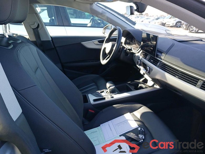 AUDI A5 / 2019 / 5P / berlina con portón 35 TFSI S tronic Sportback #6