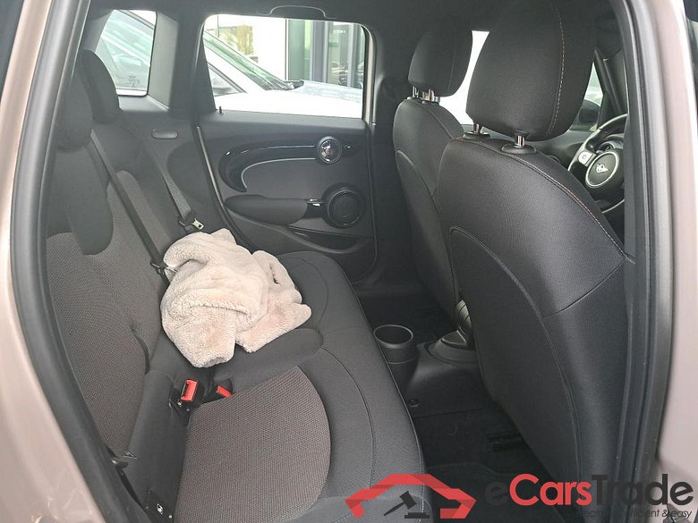 MINI MINI 5 DOOR 1.5 COOPER #6