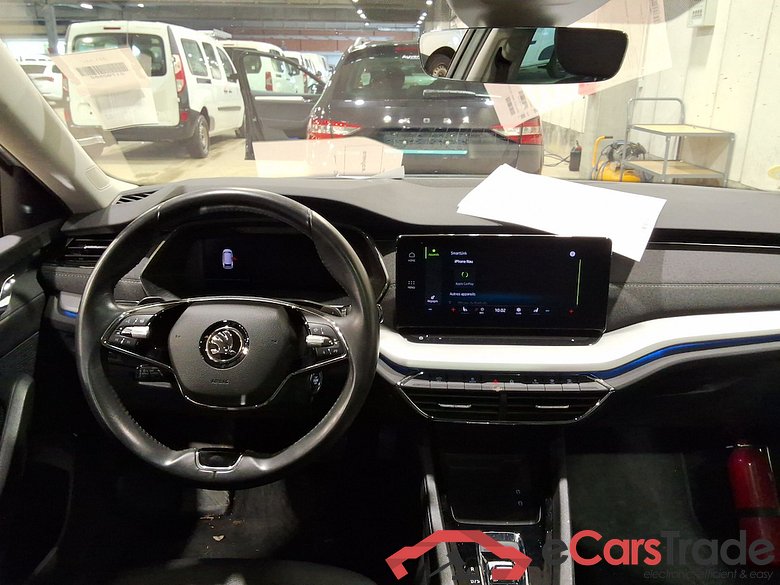 SKODA OCTAVIA COMBI 2.0 CRTDI 110KW DSG7 STYLE #6