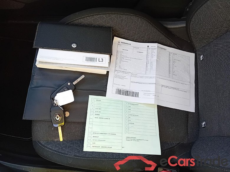 RENAULT Clio / 2019 / 5P / berlina con portón Intens TCe 67 kW (91CV) (AC) #5