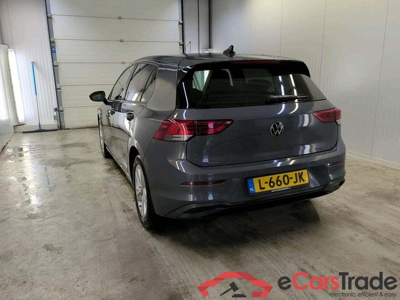 VOLKSWAGEN GOLF 1.5 TSI Life Bns #6