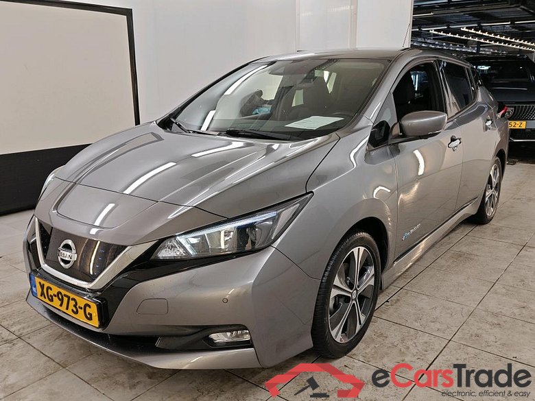Nissan Leaf N-CONNECTA 40kWh 5d #1