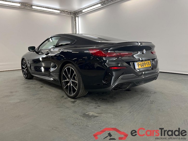 BMW 8-SERIE 840i High Executive #3
