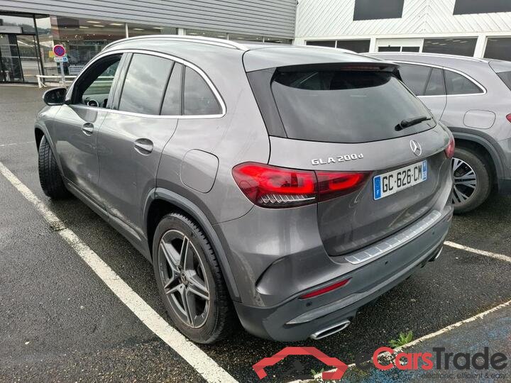 Mercedes GLA 200d AMG Aut. LED-Xenon Widescreen Navi 1/2 Sport-Leather-Alcantara KeylessGo Camera Klima PDC ... #4