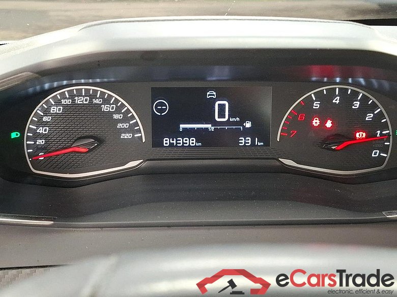 208 Premium Affaire 1.2 PureTech 75CV BVM5 E6d #6