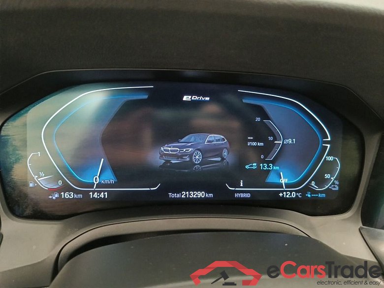 BMW 3 Reeks Touring 330e xDrive (215 kW) 5d #6