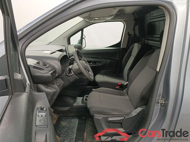 Opel Combo 1.5 Turbo 55kW 2.0T L1H1 Edition 4d #3