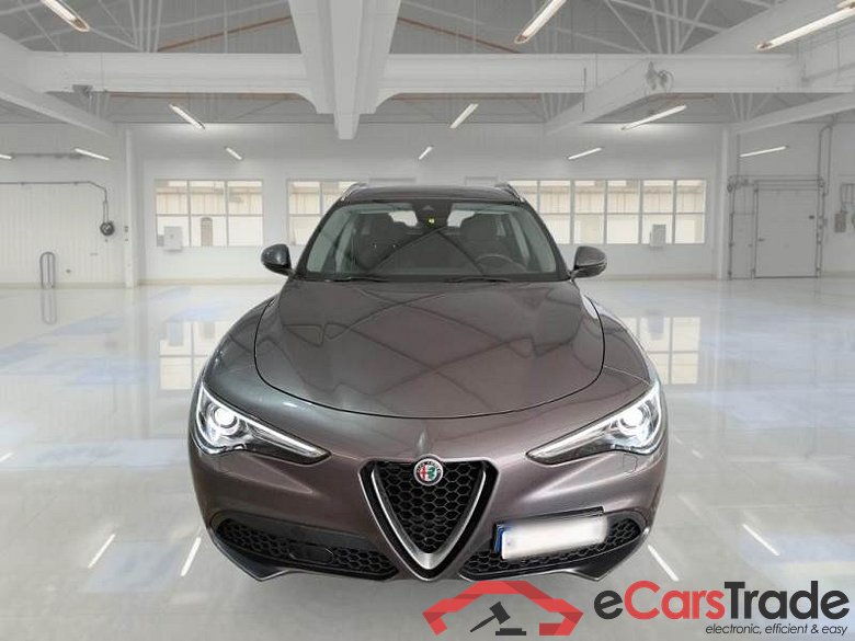 ALFA ROMEO STELVIO / 2017 / 5P / SUV 2.2 TURBO DIESEL 190CV BUSINESS AT8 Q4 #6