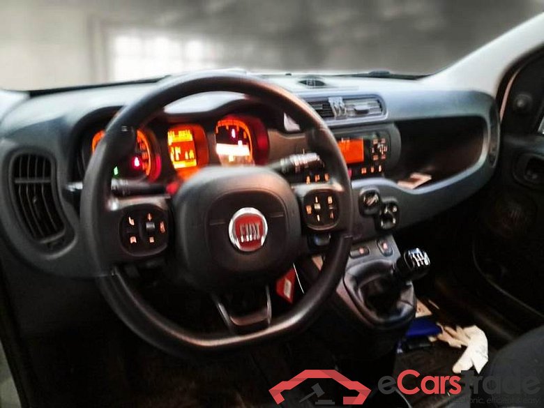 FIAT PANDA / 2011 / 5P / BERLINA 0.9 TWINAIR TURBO NATURAL POWER EASY #3