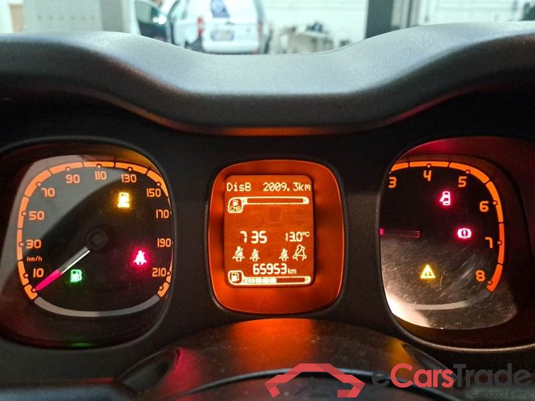 FIAT PANDA / 2011 / 5P / BERLINA 0.9 TWINAIR TURBO NATURAL POWER EASY #4