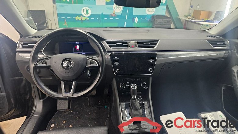 Superb Combi Premium Edition 2.0 TDI 140KW AT7 E6dT #3