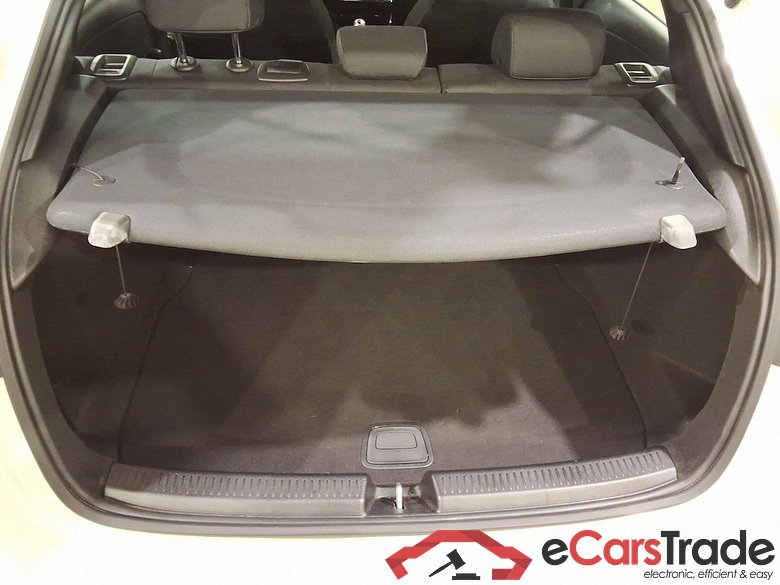 MERCEDES-BENZ CLASS A (W177) A 160 #3