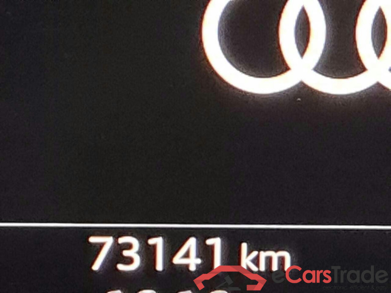 AUDI Q4 e-tron 35 L ed. Adv. 55 kWh #4