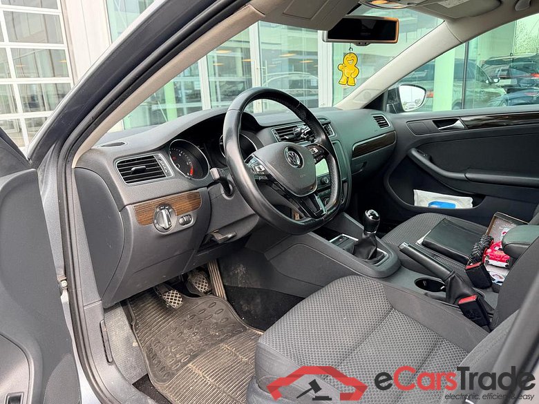 Volkswagen Jetta diesel 2.0TDI euro 6 #3