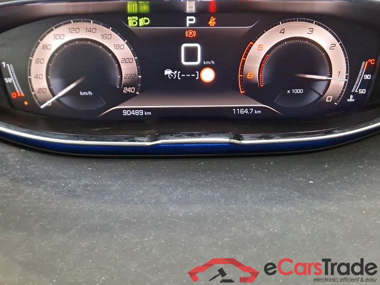 PEUGEOT 5008 / 2020 / 5P / SUV BLUEHDI 130 GT EAT8 S/S AUT. #4