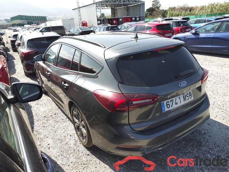 FORD Focus SPORTBREAK 1.0 Ecoboost MHEV 114KW (155CV) Automát ST Line #1