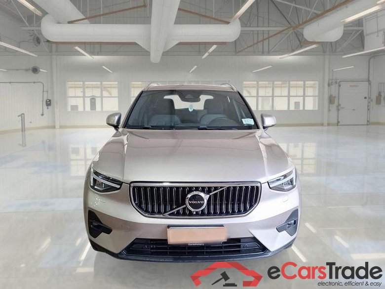 VOLVO XC40 / 2021 / 5P / SUV T4 RECHARGE PLUG-IN AUTO CORE #6