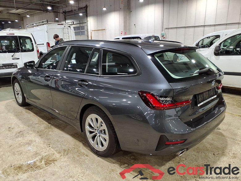 BMW 3 SERIES TOURING 2.0 330E (215KW) TOURING #2