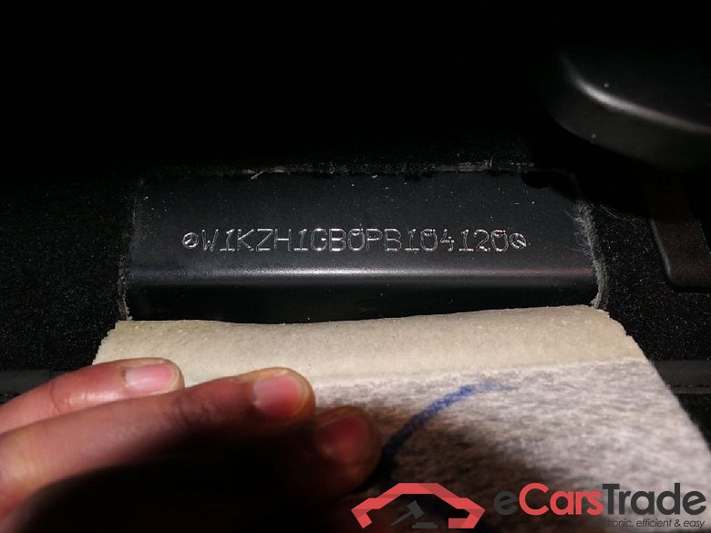 E -Klasse T-Modell E 300 de (213.216)Avantgarde 2.0 225KW AT9 E6d #5