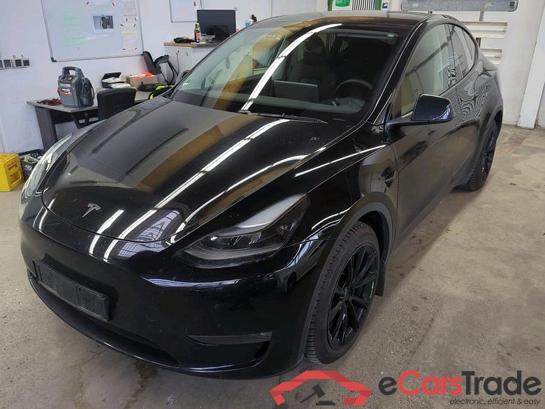 TESLA Model Y Long Range Dual Motor AWD 5d 378kW