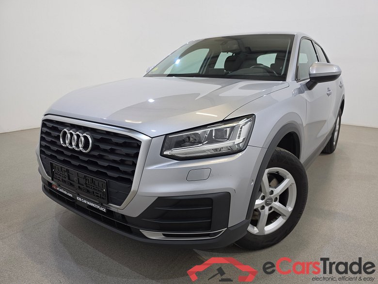 Audi Q2 1.6 30 TDi LED-Xenon Navi Camera Klima PDC ...