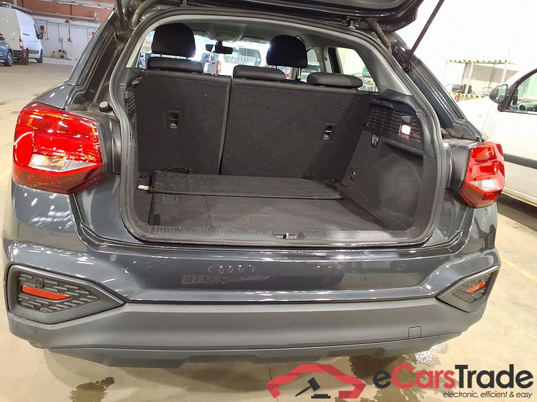 AUDI Q2 1.5 35 TFSI S TRONIC BUS.ED. ATTRACTION #3
