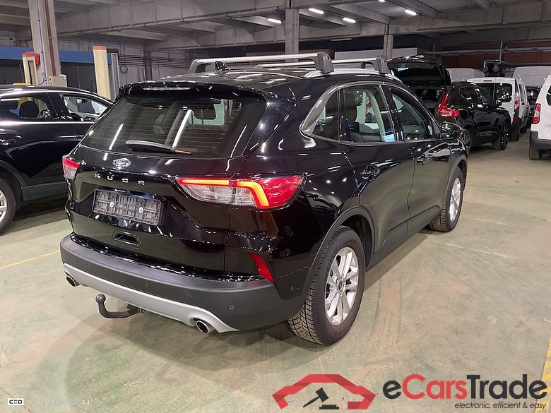 FORD KUGA DIESEL - 2020 1.5 TDCi EB FWD Titanium #4