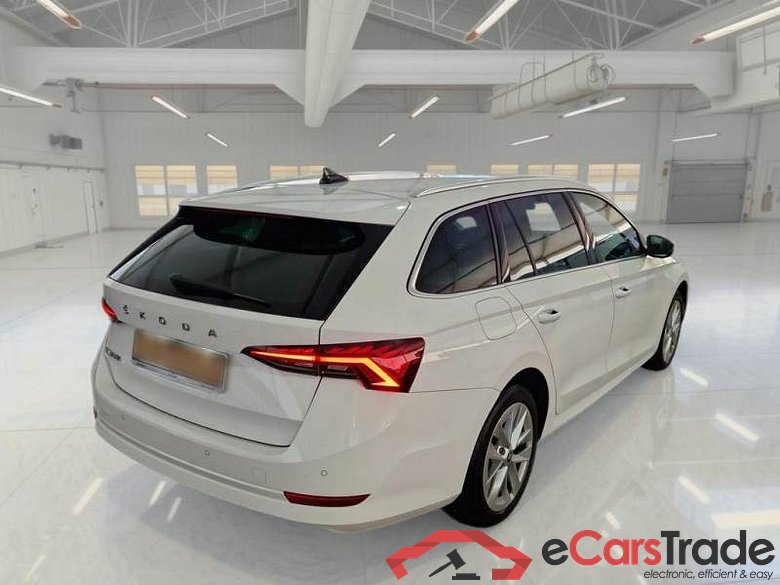 SKODA OCTAVIA WAGON / 2020 / 5P / STATION WAGON 2.0 TDI EVO 110KW STYLE DSG #2