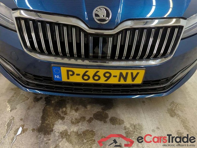 SKODA Superb Combi 1.5 TSI Business Ed. #4