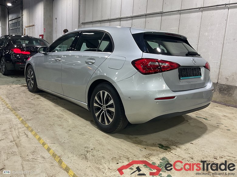 MERCEDES-BENZ CLASS A DIESEL (W177) A 180 d #3