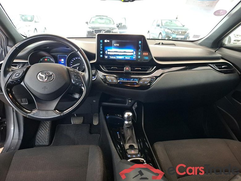 TOYOTA C-HR 5p SUV 1.8 HYBRIDE 122 GRAPHIC #5