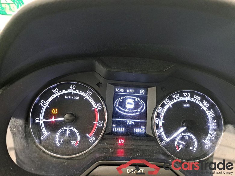 Octavia Combi Business 1.0 TSI 115CV BVM6 E6 #6