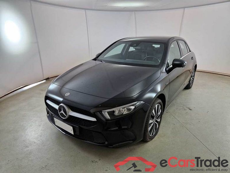 MERCEDES-BENZ CLASSE A / 2018 / 5P / BERLINA A 250 E PLUG-IN HYBRID AUTO BUSINESS