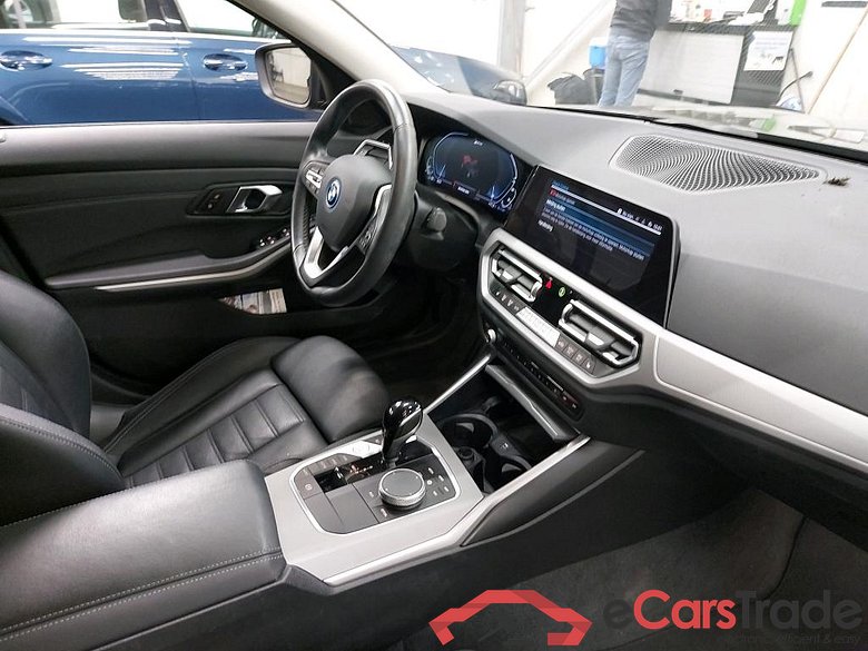 BMW - BMW 3 BERLINE 320e 204PK Business Edition With Vernasca Heated Sport Seats & Active Cruise Control & Driving Assistant Pack   * HYBRID * #3