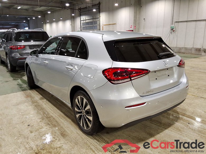 MERCEDES-BENZ A-CLASS LIMOUSINE 1.3 A 250 E BUSINESS SOLUTION DCT #2